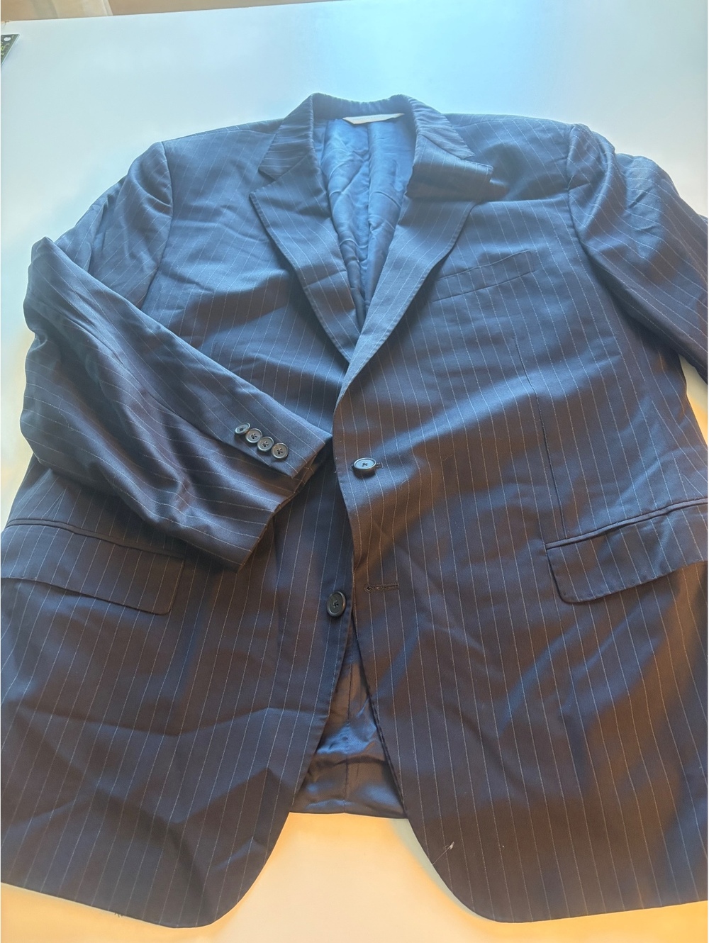 Samuelsohn Collection Men's Navy Blue Pinstripe Suit Jacket